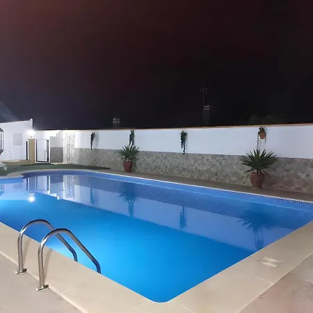 Casa Con Piscina Y Barbacoa Holiday home